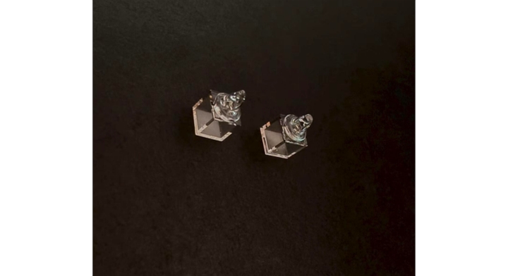 3×3×3mm原子气室